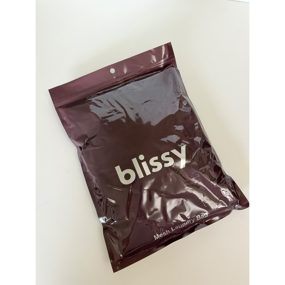 Blissy Mesh Laundry Bag for Delicates Silk Pillowcases New in Package